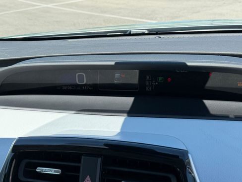 Used 2017 Toyota Prius Three Touring w/ Carpet Mat Package image 55