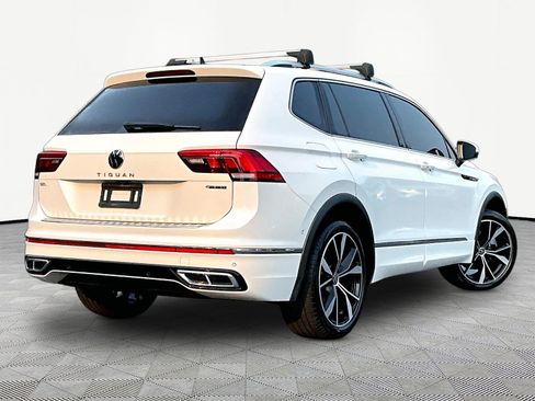 Used 2022 Volkswagen Tiguan SEL R-Line AWD/4WD image 6