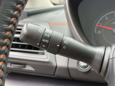 Used 2020 Subaru Crosstrek 2.0i Premium image 25