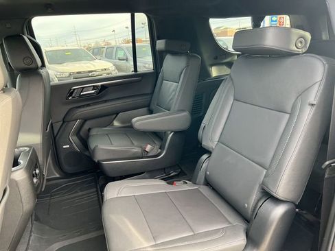 New 2026 Chevrolet Suburban LT w/ Comfort Package image 26