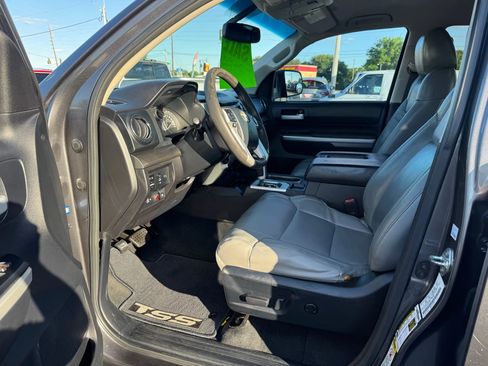 Used 2014 Toyota Tundra SR5 image 4