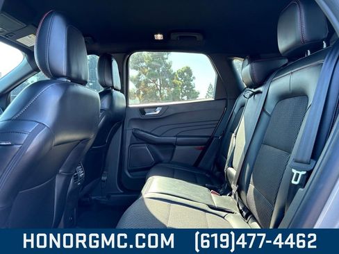 Used 2024 Ford Escape ST-Line image 16