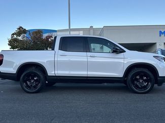 New 2026 Honda Ridgeline Black Edition video 3