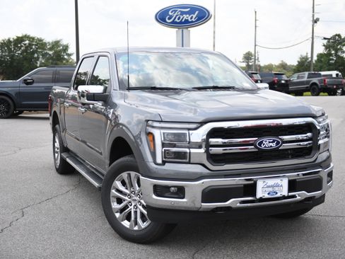 New 2026 Ford F150 Lariat w/ Equipment Group 501A Mid AWD/4WD image 3