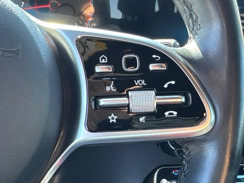 Used 2023 Mercedes-Benz GLB 250 image 26