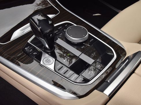 Used 2021 BMW X5 xDrive40i w/ Convenience Package image 30