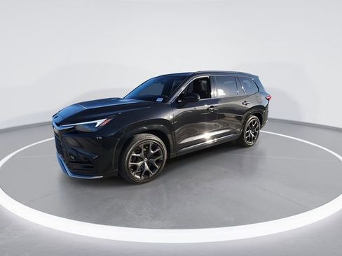 New 2026 Lexus TX 500h AWD image 4