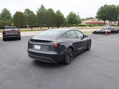 Used 2025 Tesla Model 3 Long Range AWD/4WD image 11