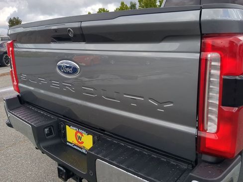 Used 2024 Ford F250 Lariat image 23