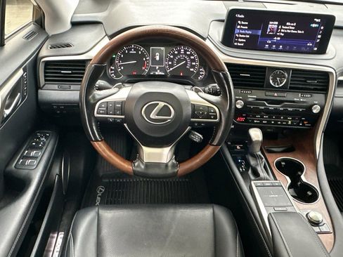 Used 2022 Lexus RX 350L FWD w/ Premium Package image 15