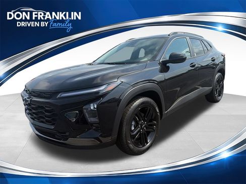 New 2026 Chevrolet Trax ACTIV w/ Driver Confidence Package FWD image 1