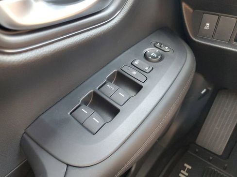 New 2026 Honda HR-V LX image 27