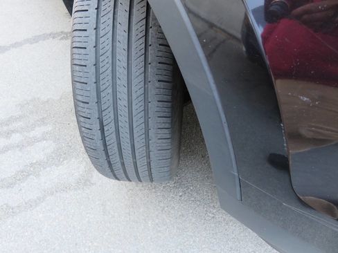 Used 2014 Ford Explorer XLT w/ Equipment Group 202A image 35