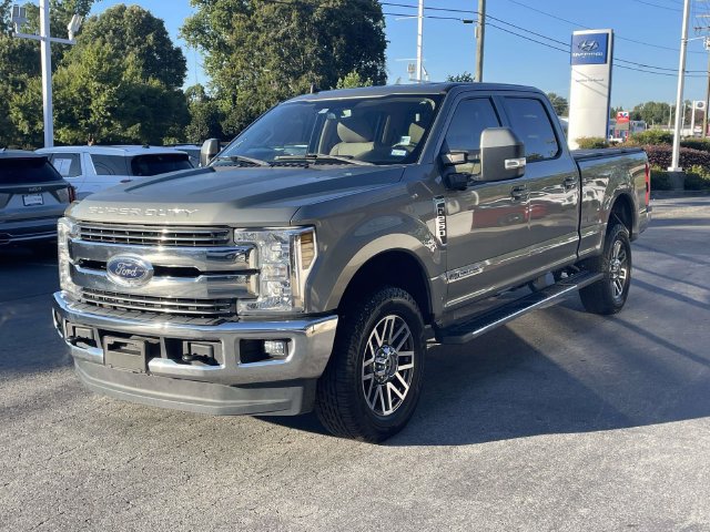 Used 2019 Ford F250 Lariat w/ Lariat Value Package AWD/4WD image 3