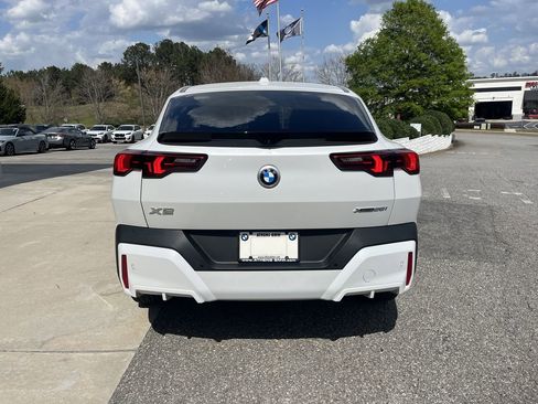 Used 2025 BMW X2 xDrive28i image 7