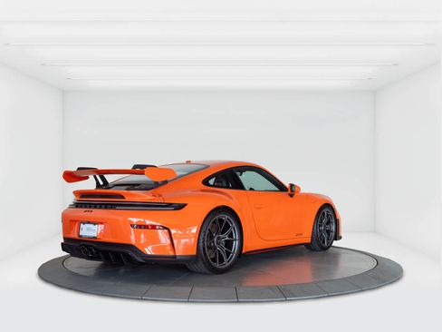 Used 2026 Porsche 911 GT3 RWD image 5