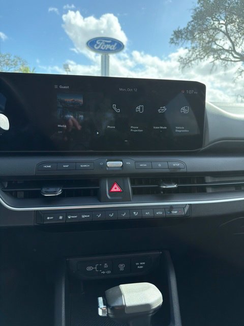 Used 2025 Kia K4 FWD image 7
