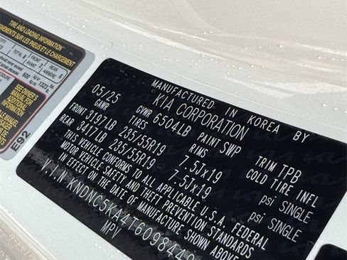 New 2026 Kia Carnival EX image 35