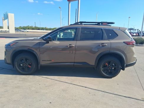 New 2026 Nissan Rogue SV w/ Rock Creek Premium Package AWD/4WD image 4