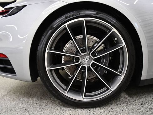 Used 2022 Porsche 911 Carrera w/ Premium Package RWD image 34