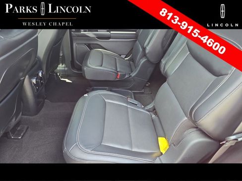 Used 2020 Ford Explorer Limited w/ Class III Trailer Tow Package RWD image 15