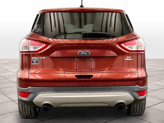 Used 2016 Ford Escape SE AWD/4WD image 4