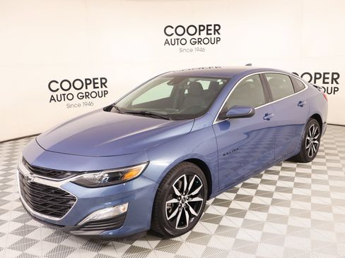 Used 2025 Chevrolet Malibu RS FWD image 9