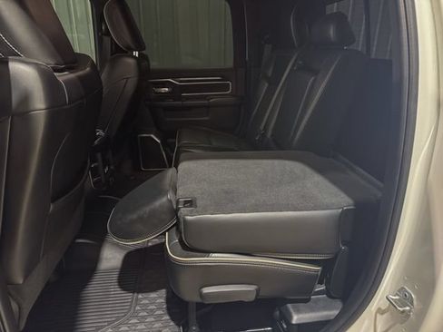 Used 2021 RAM 2500 Laramie w/ Night Edition AWD/4WD image 19