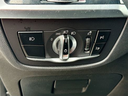 Used 2019 BMW X3 xDrive30i image 11