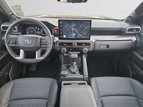 Used 2025 Toyota 4Runner TRD Off-Road Premium image 10