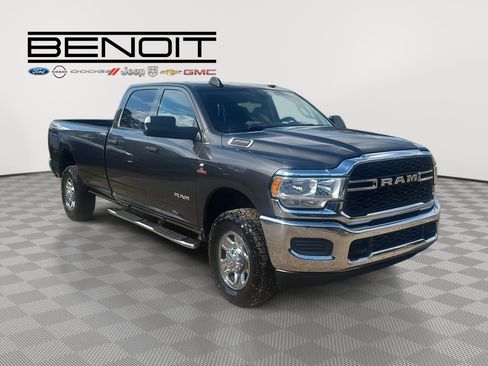 Used 2020 RAM 3500 Tradesman image 3