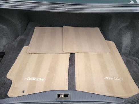 Used 1997 Toyota Avalon XLS image 30