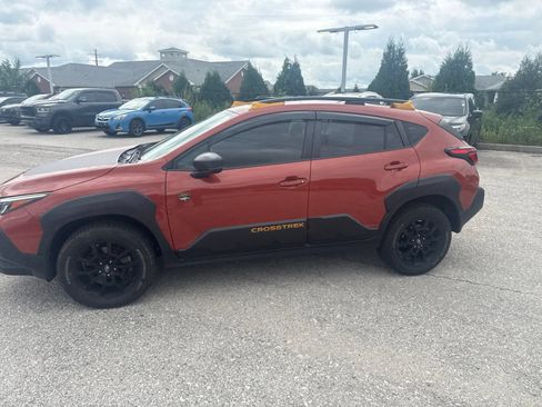 Certified 2024 Subaru Crosstrek 2.5i Wilderness w/ Crosstrek Mirror Package AWD/4WD image 24