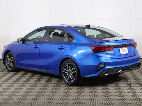 Used 2023 Kia Forte GT-Line w/ GT-Line Premium Package FWD image 9