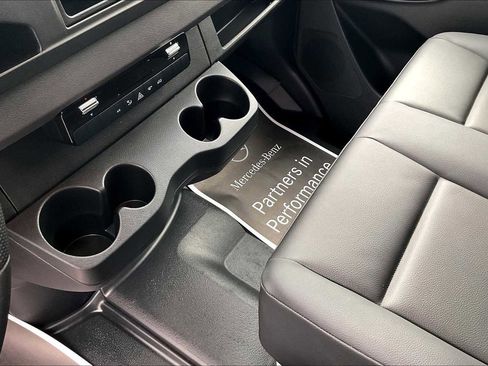 New 2025 Mercedes-Benz Sprinter 2500 image 11