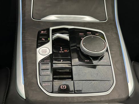 New 2026 BMW X5 sDrive40i w/ Premium Package image 16