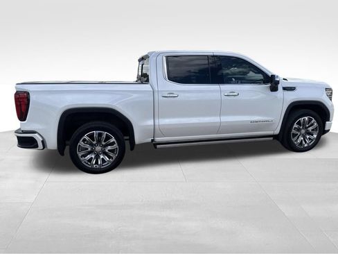 Used 2023 GMC Sierra 1500 Denali w/ Denali Reserve Package AWD/4WD image 10