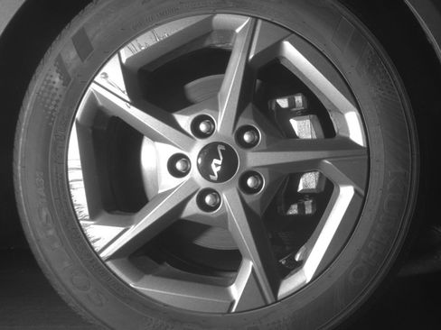 Used 2025 Kia K4 LXS image 13