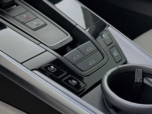 Certified 2021 Porsche 911 Turbo image 22