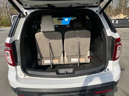 Used 2013 Ford Explorer XLT image 15