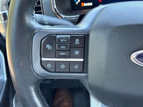 Used 2023 Ford F150 Lariat AWD/4WD image 3