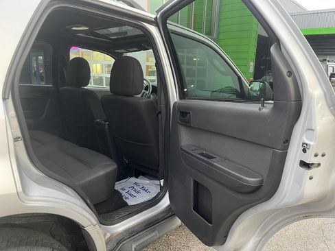 Used 2010 Ford Escape XLT image 20