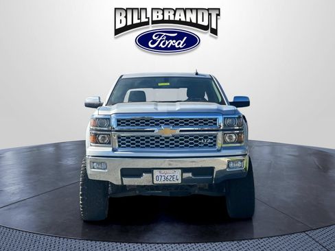Used 2015 Chevrolet Silverado 1500 LTZ RWD image 8