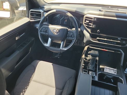 New 2026 Toyota Tundra SR5 AWD/4WD image 15