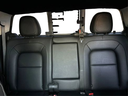 Used 2018 Chevrolet Colorado ZR2 image 15