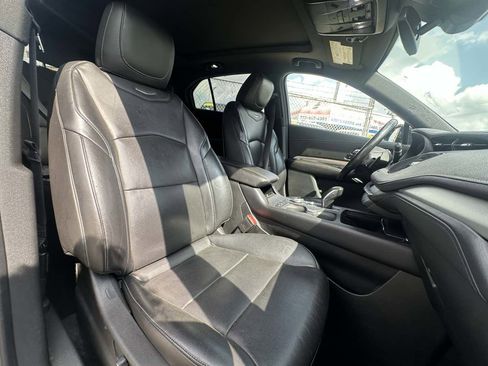 Used 2019 Cadillac XT4 Premium Luxury image 23