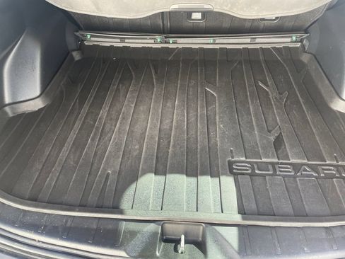 Used 2017 Subaru Forester 2.5i Touring AWD/4WD image 21
