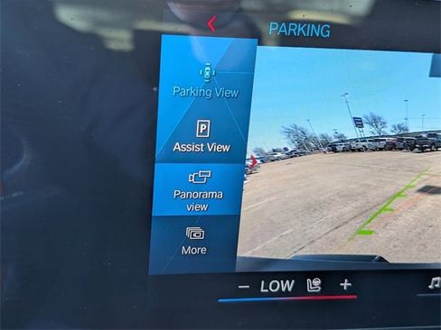 Used 2026 BMW M5 w/ Executive Package image 15