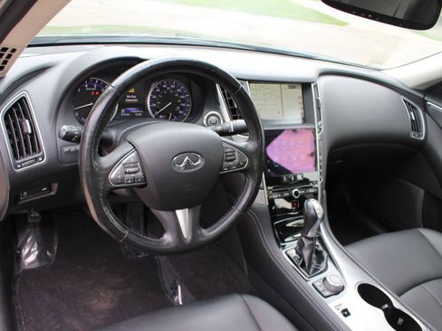 Used 2014 INFINITI Q50 Premium w/ Navigation Package AWD/4WD image 18