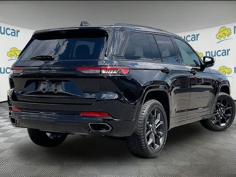 Used 2023 Jeep Grand Cherokee 30th Anniversary AWD/4WD image 6